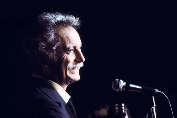 Georges Brassens à Bobino en 1976 ©Getty - Keystone-France